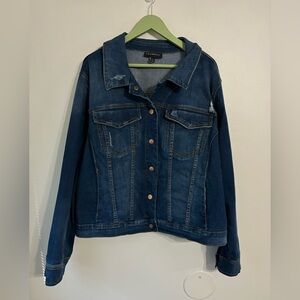 Lane Bryant Dark Blue Distressed Stretch Snap Button Denim Jacket NWOT Size 26